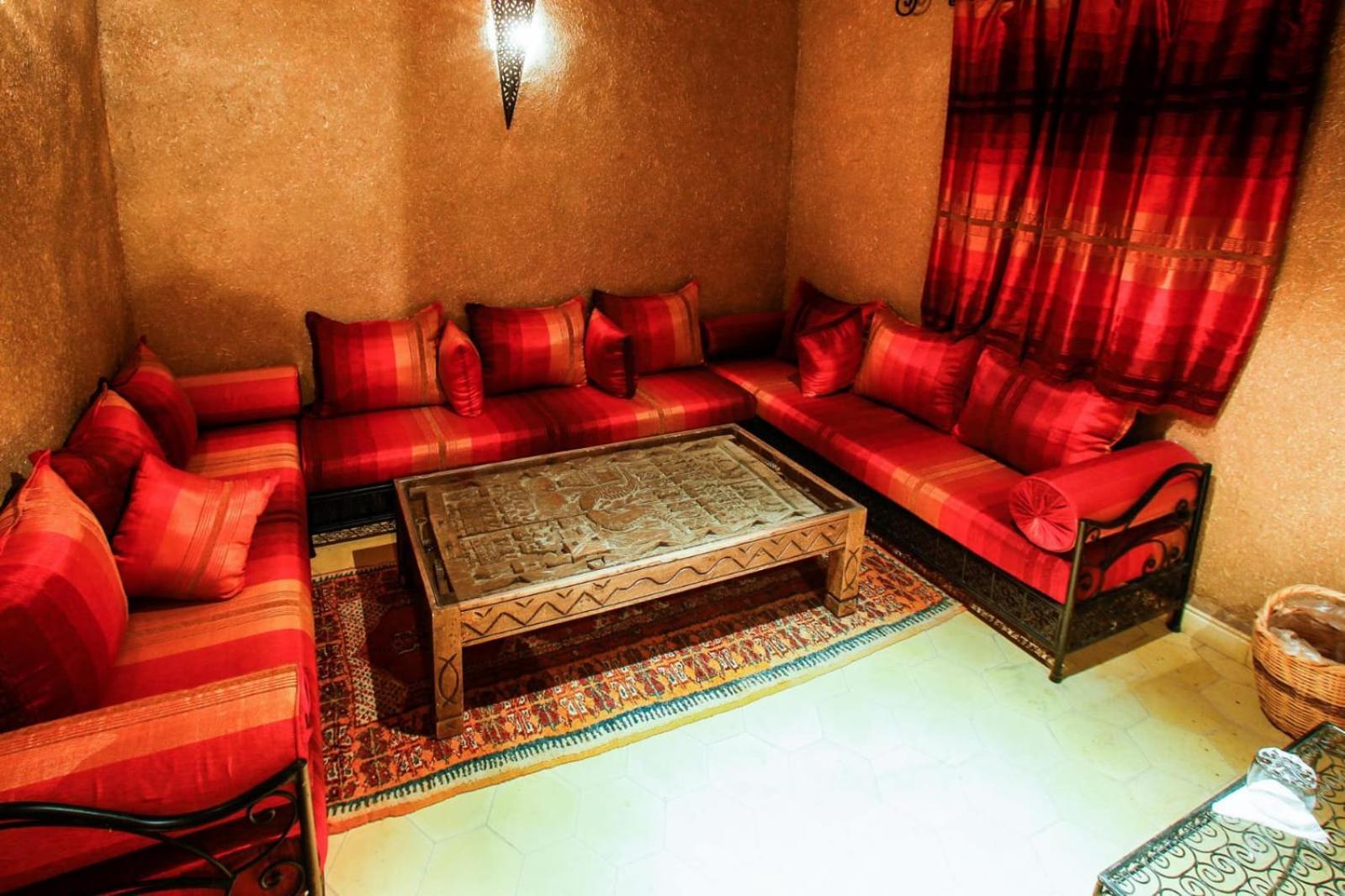 ホテル Dar Marco Polo エルフード エクステリア 写真