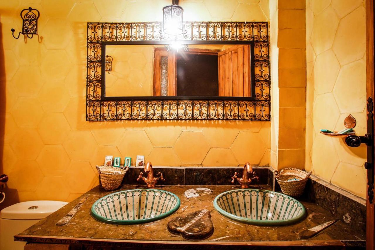 ホテル Dar Marco Polo エルフード エクステリア 写真