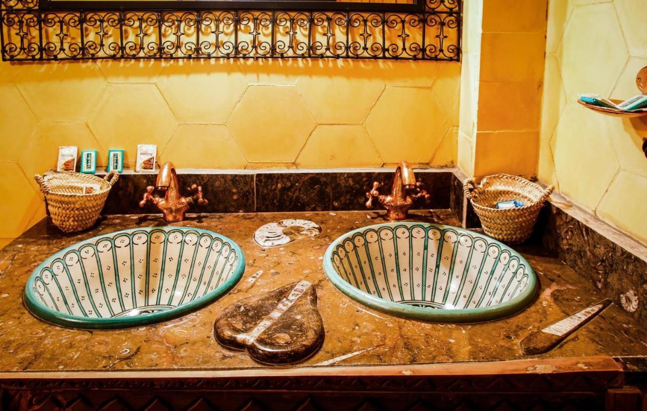 ホテル Dar Marco Polo エルフード エクステリア 写真